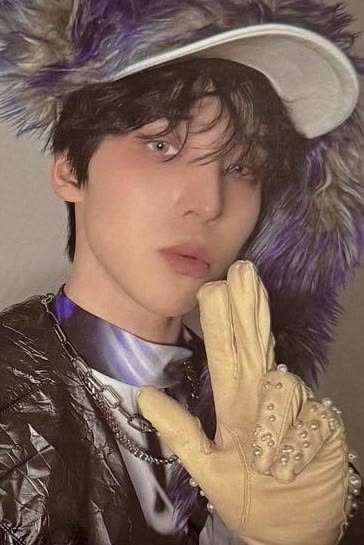 Yunho ATEEZ photocard from Photocard Z