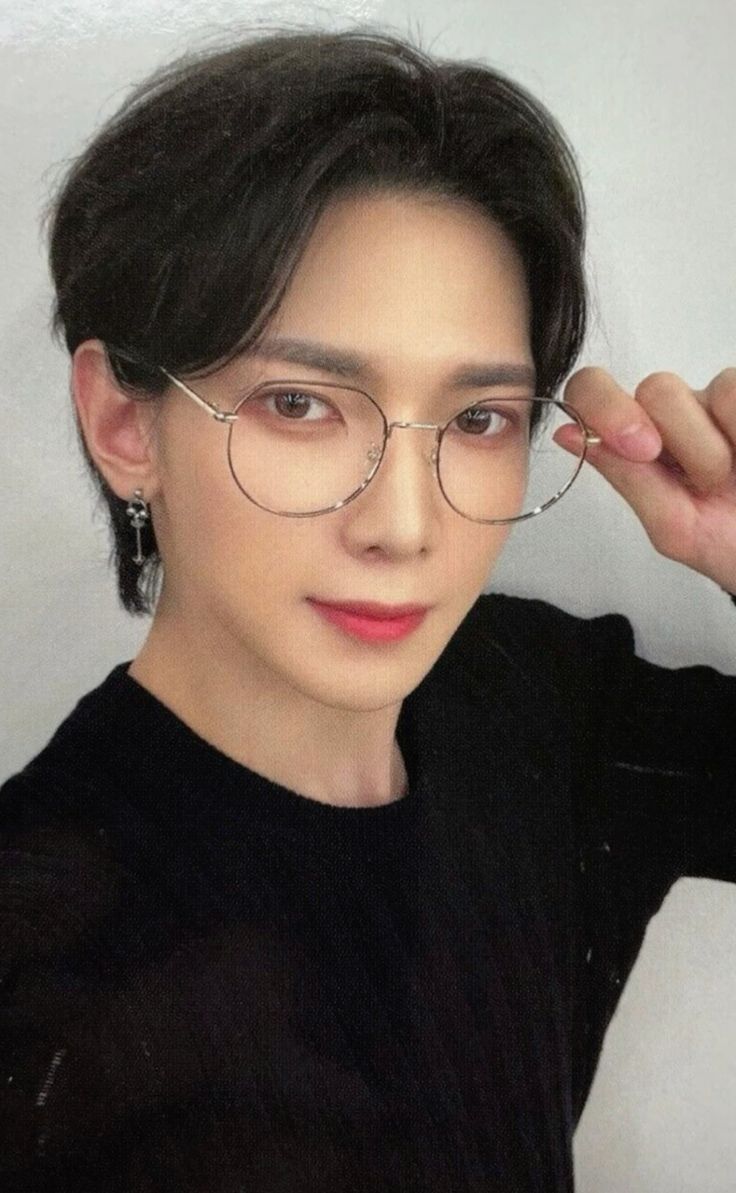 Yeosang ATEEZ photocard from US exclusive