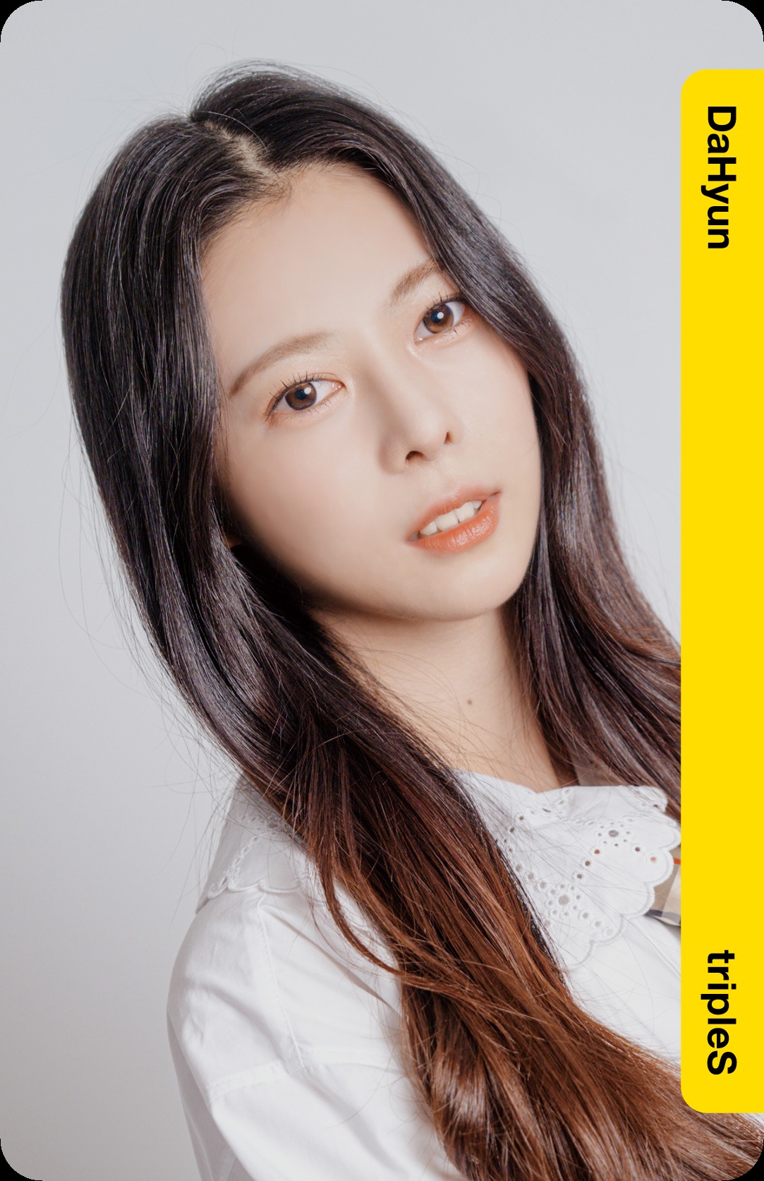 Dahyun tripleS photocard Objekt - 2nd Edition