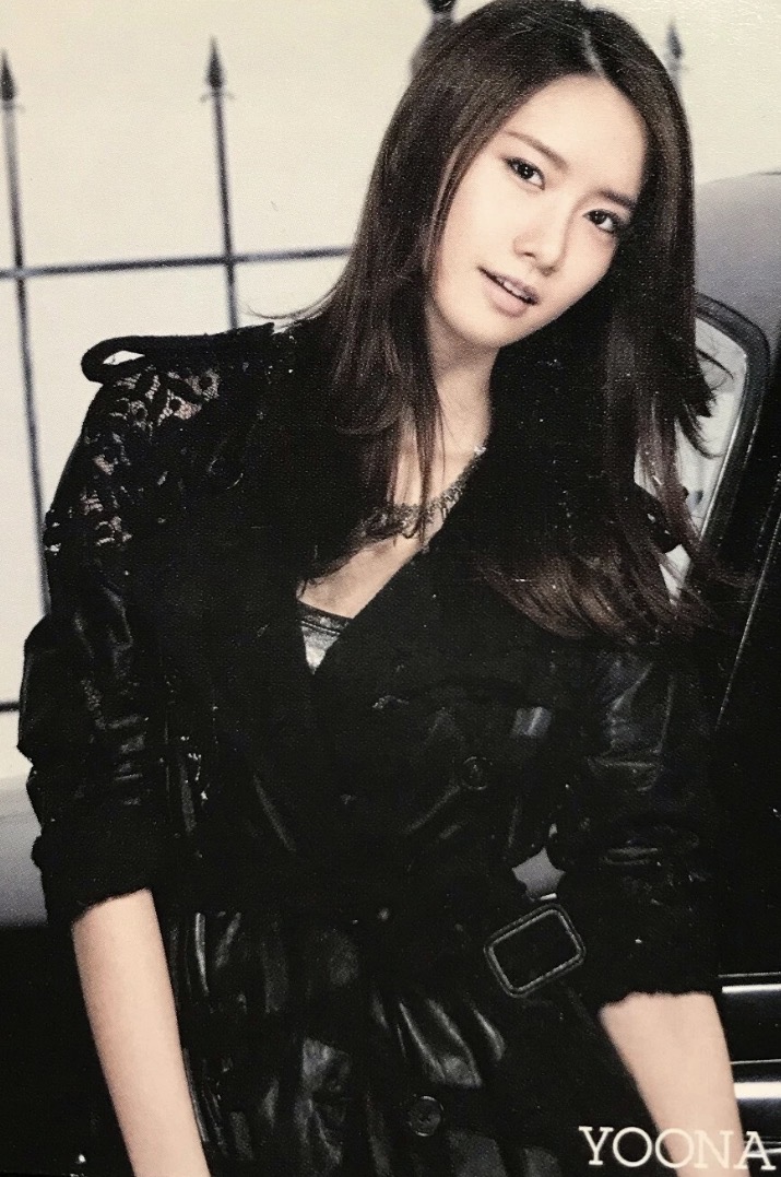 Yoona Girls' Generation photocard from Photocard