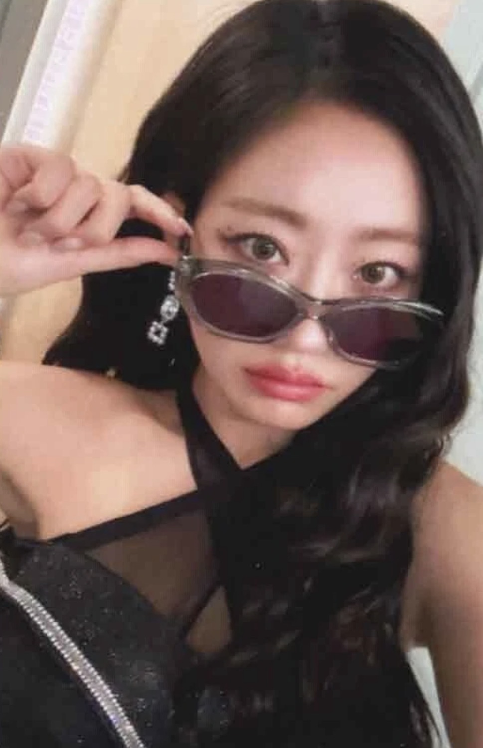 Julie KISS OF LIFE photocard - Lose Yourself Benefit