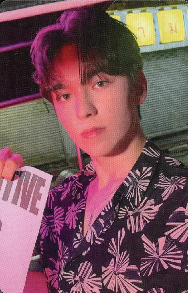 Vernon SEVENTEEN photocard - SPILL THE FEELS Photocard