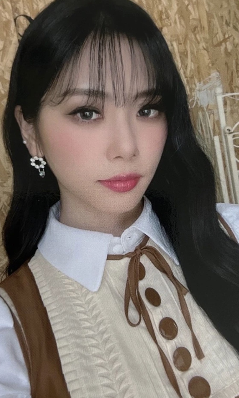 JiU Dreamcatcher photocard from Preorder Benefit