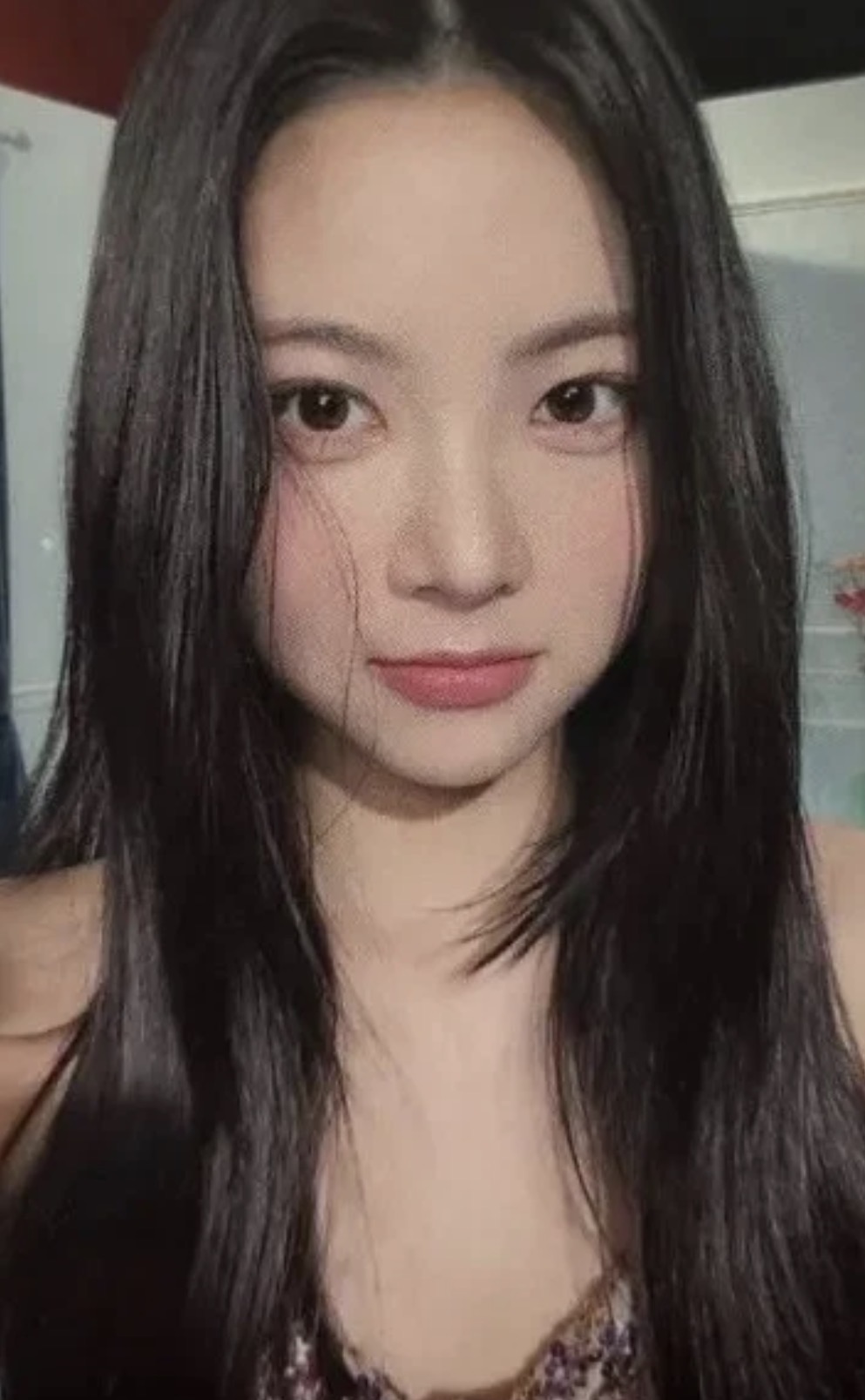 Eunchae LE SSERAFIM photocard from Benefit