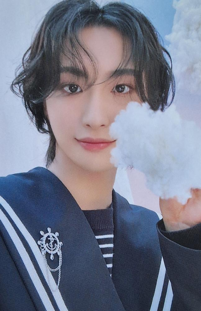 ANITEEZ in ILLUSION Photo Package - Photocard