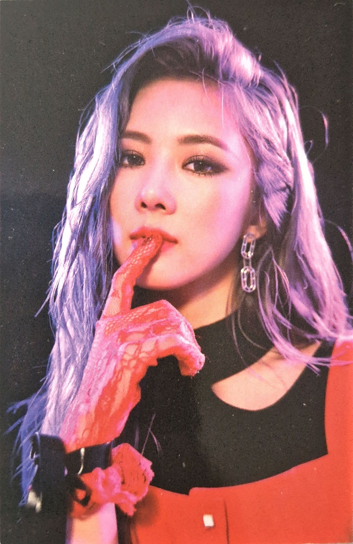 Yoohyeon Dreamcatcher photocard from Photocard