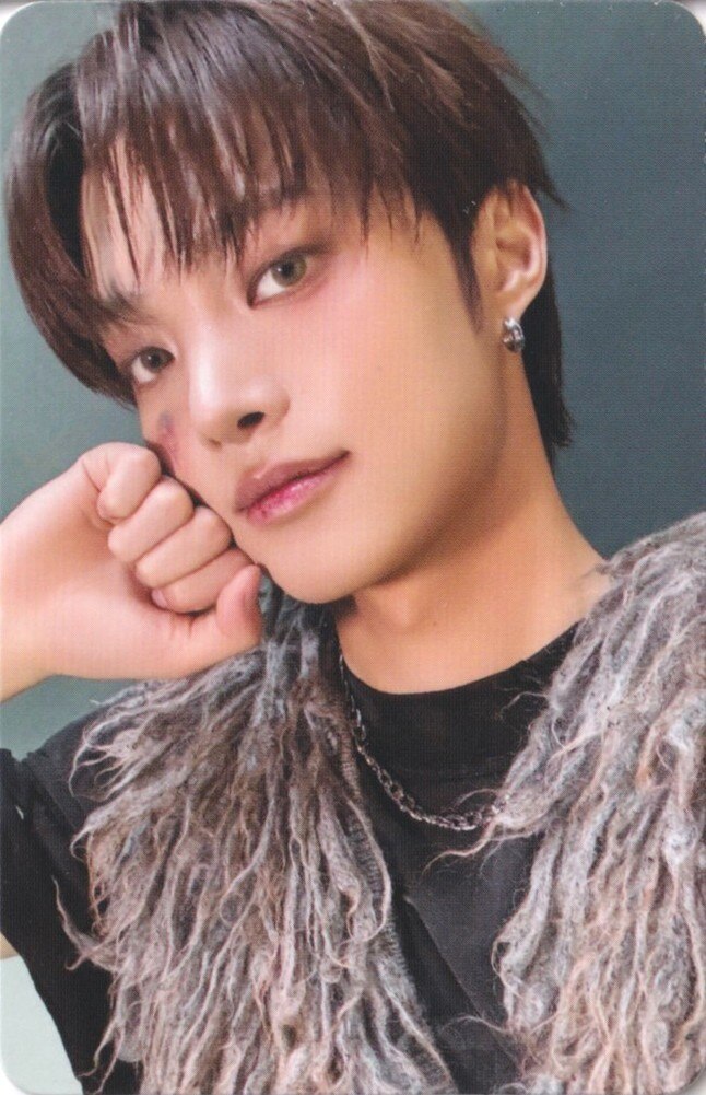 Photocard B