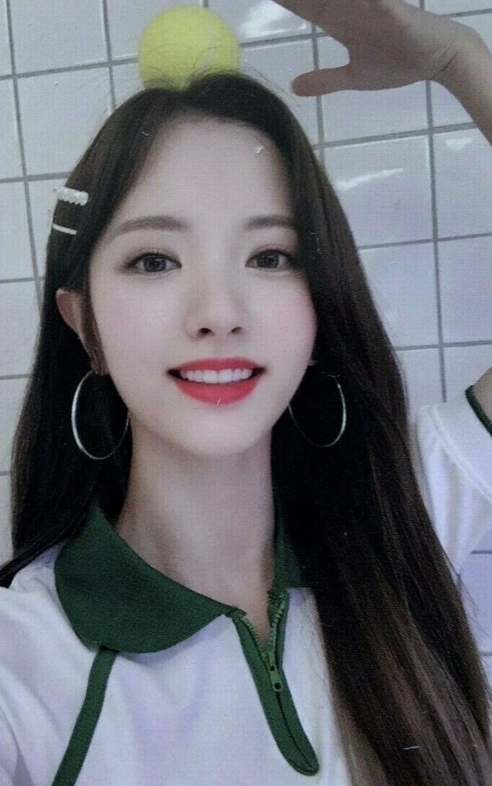 Bona Cosmic Girls photocard from Photocard