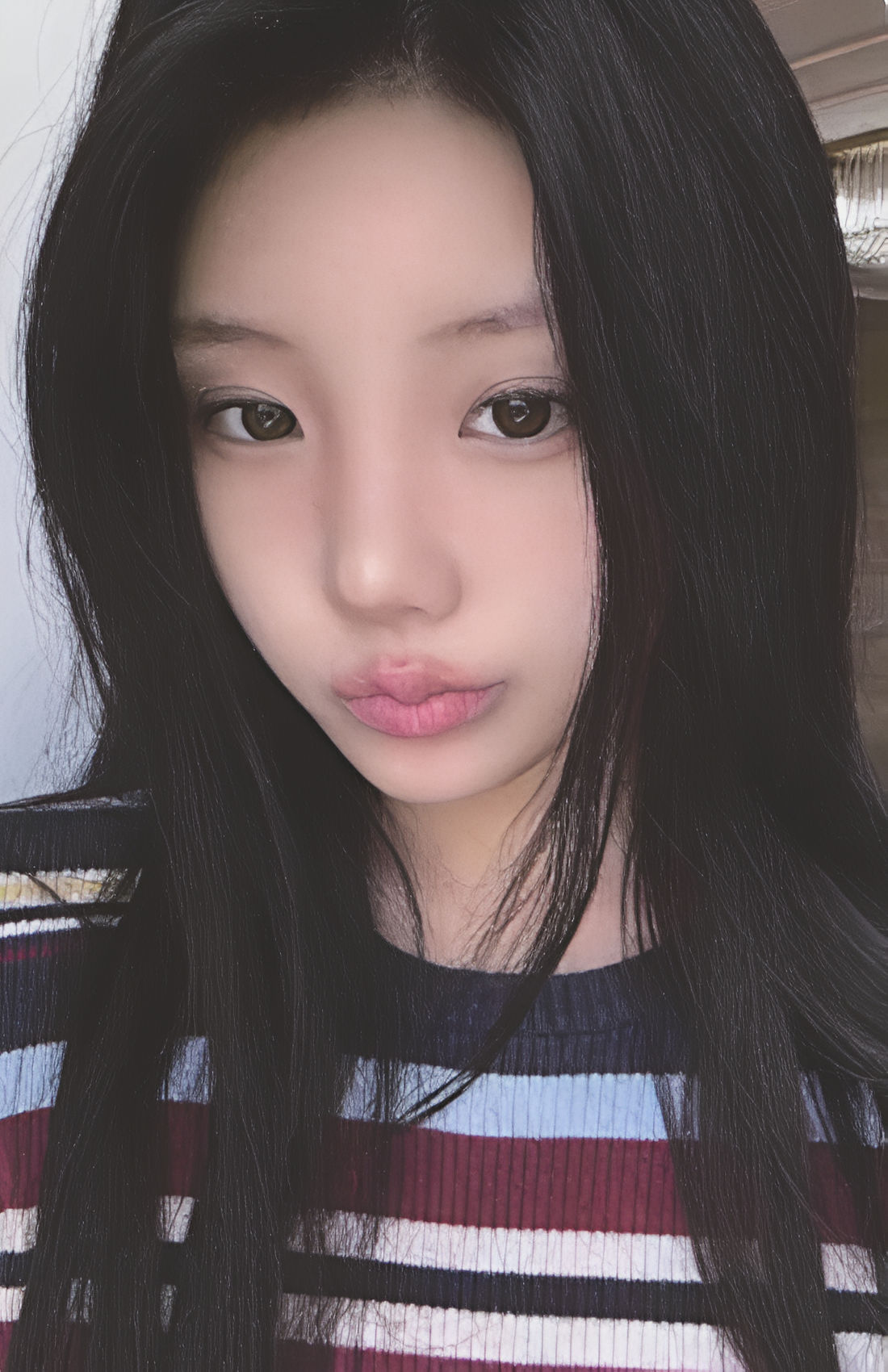 Wonhee ILLIT photocard from Lucky Draw