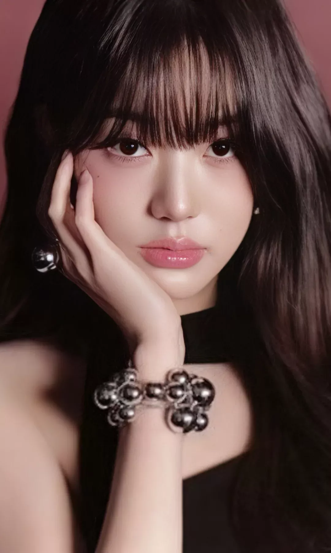 IVE 2nd World Tour 'SHOW WHAT I AM' Random Photocards Pack