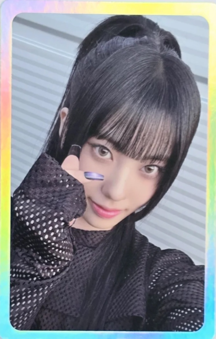 Olive Young Pop-Up Trading Cards