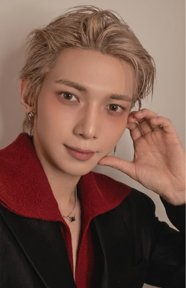 Yeosang ATEEZ photocard from Photocard A