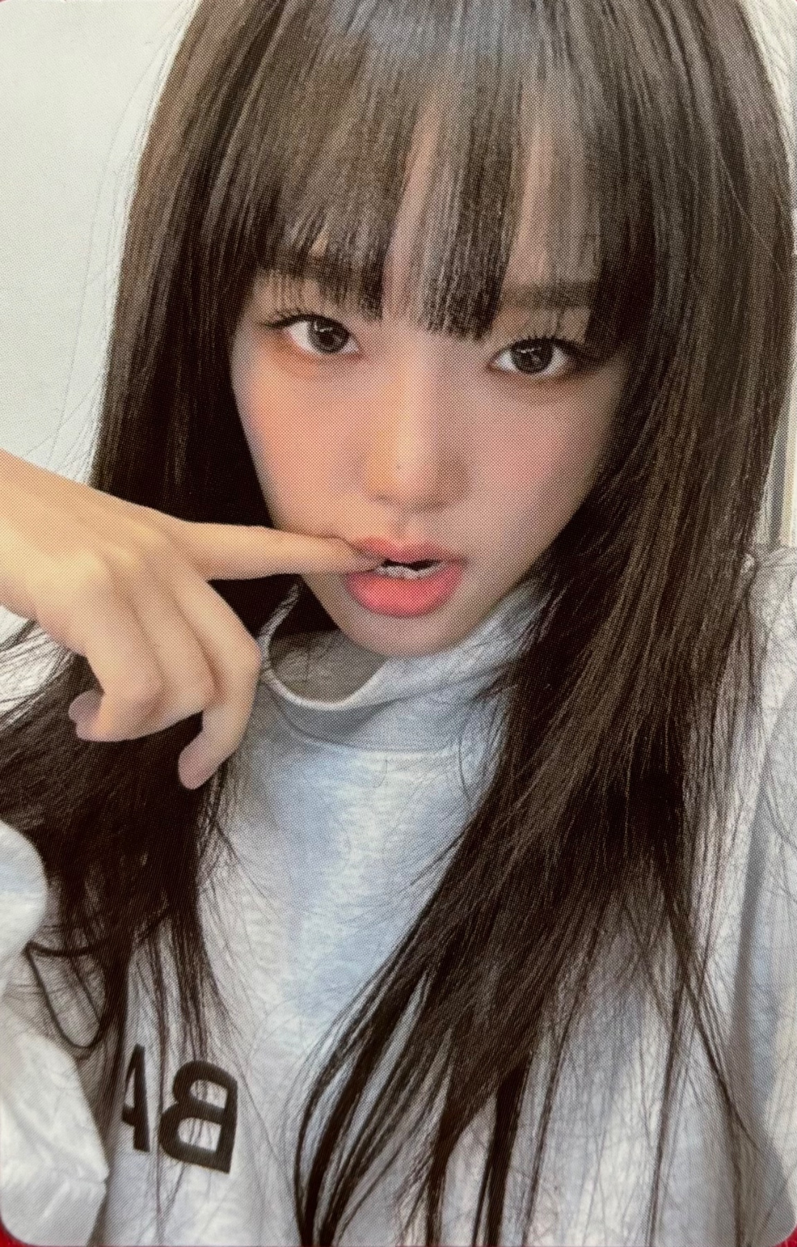 Yena photocard