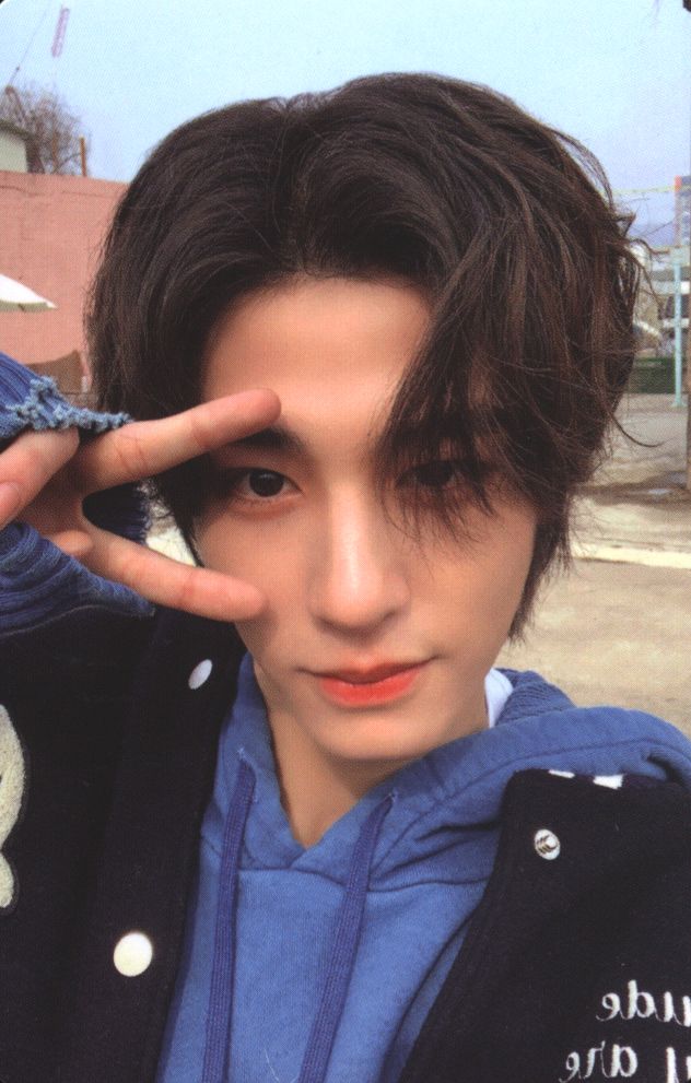 Leehan BOYNEXTDOOR photocard from Photocard