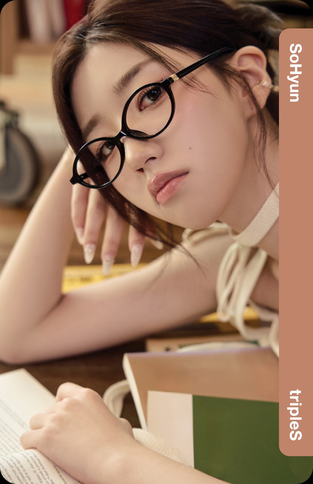 Sohyun tripleS photocard - LOVE&POP pt.1 Showcase Objekt Pack