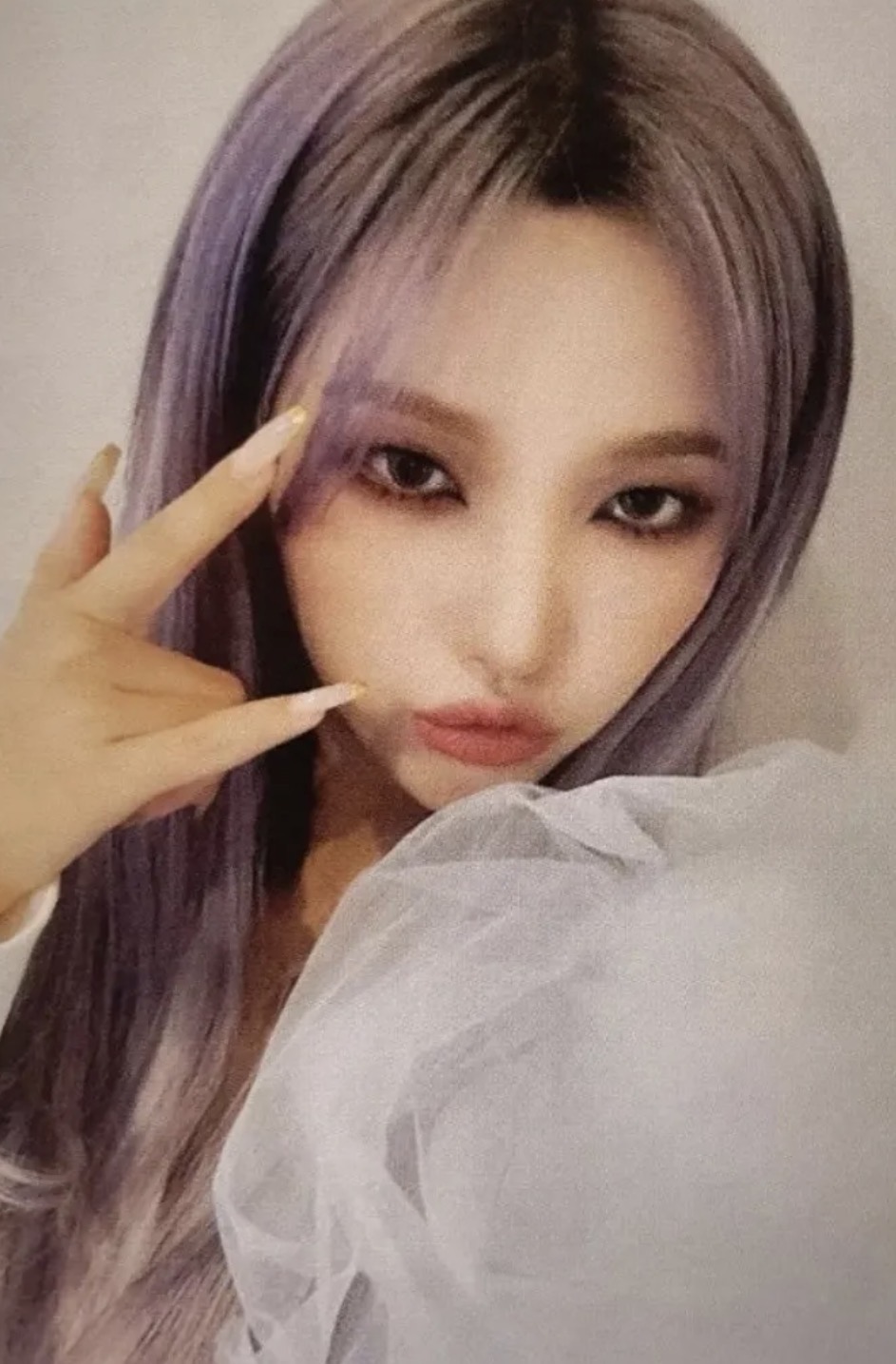 Soyeon I-DLE photocard - I burn Photocard