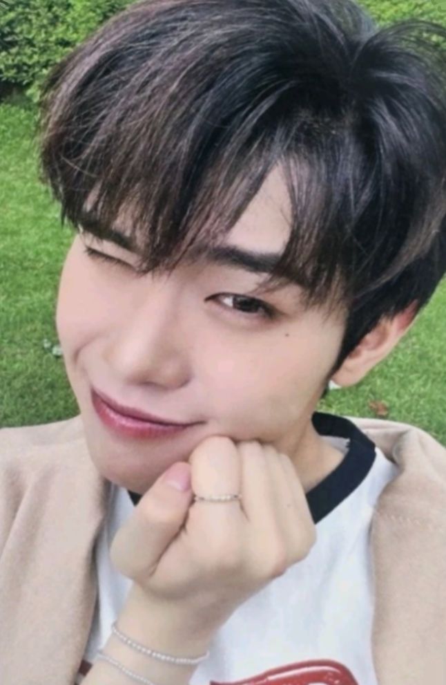 Everline 1.0 Digipack Ver. - Preorder