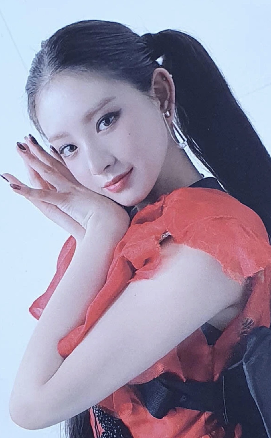 Yiren Everglow photocard from Photocard