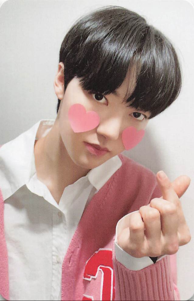 Junghoon xikers photocard from Offline