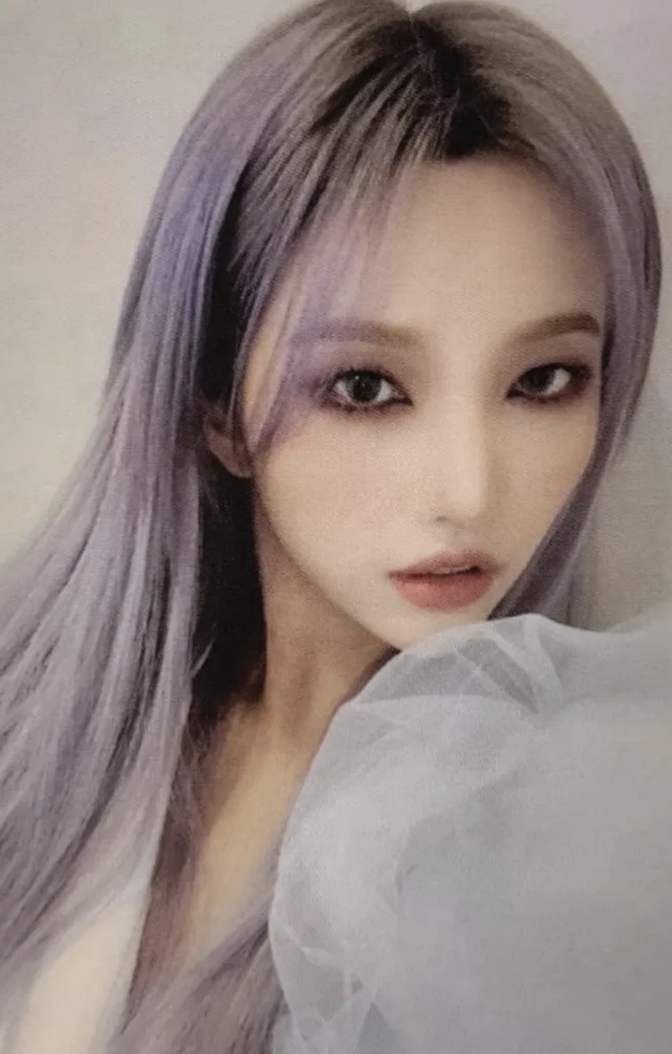 Soyeon I-DLE photocard - I burn Photocard