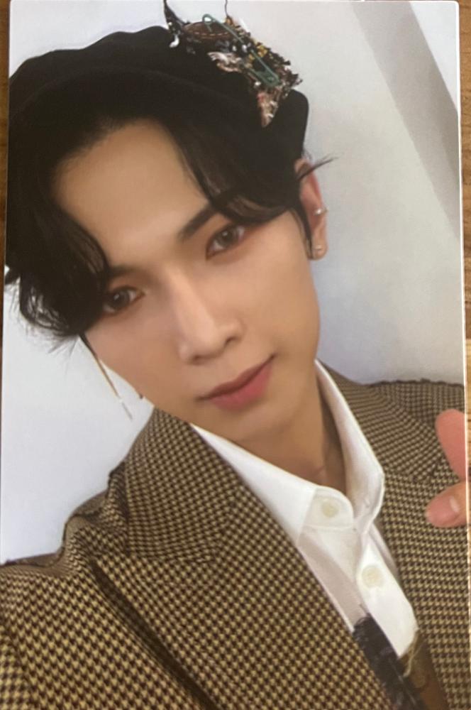 Yeosang ATEEZ photocard - ZERO:
FEVER EPILOGUE