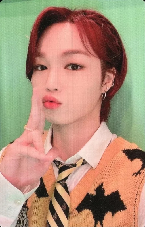 Eunho YOUNITE photocard from Photocard