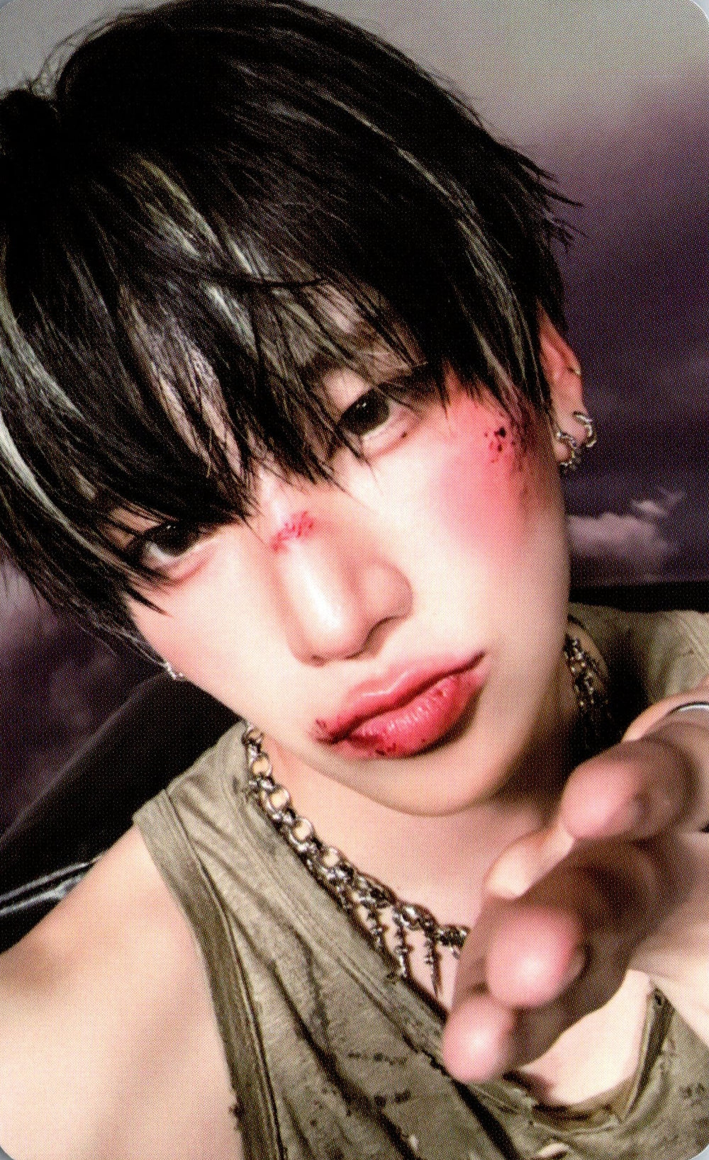 Yuma &TEAM photocard from Benefit