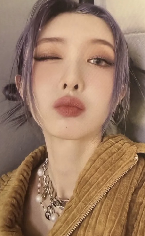 Dami Dreamcatcher photocard from Photocard