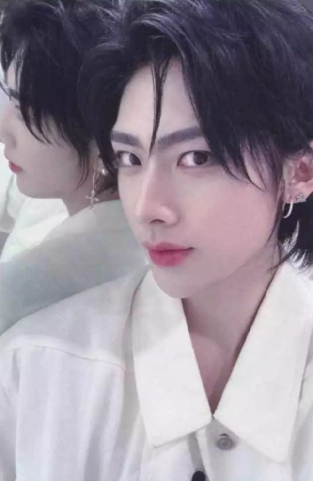 Ktown4u 1.0 Preorder