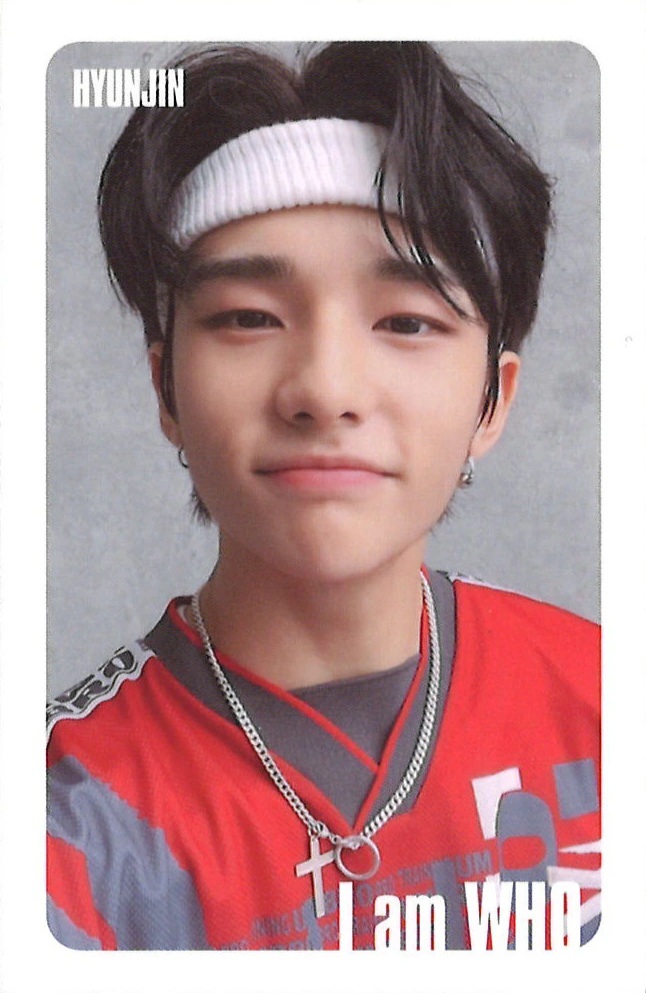 Hyunjin Stray Kids photocard from Selfie Ver.