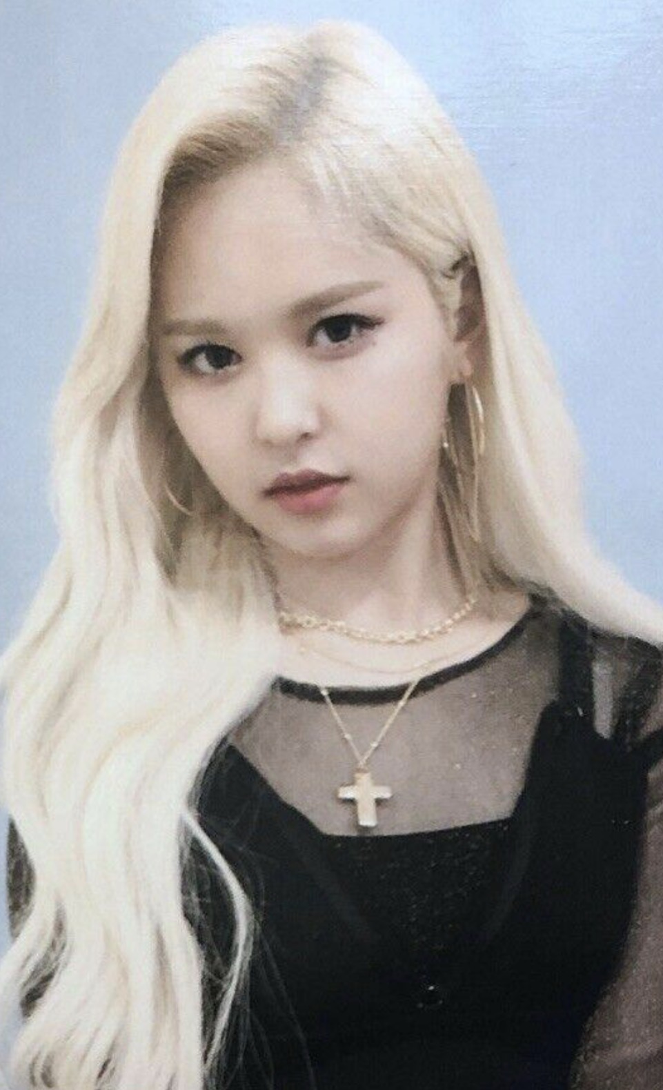 E:U Everglow photocard from Photocard