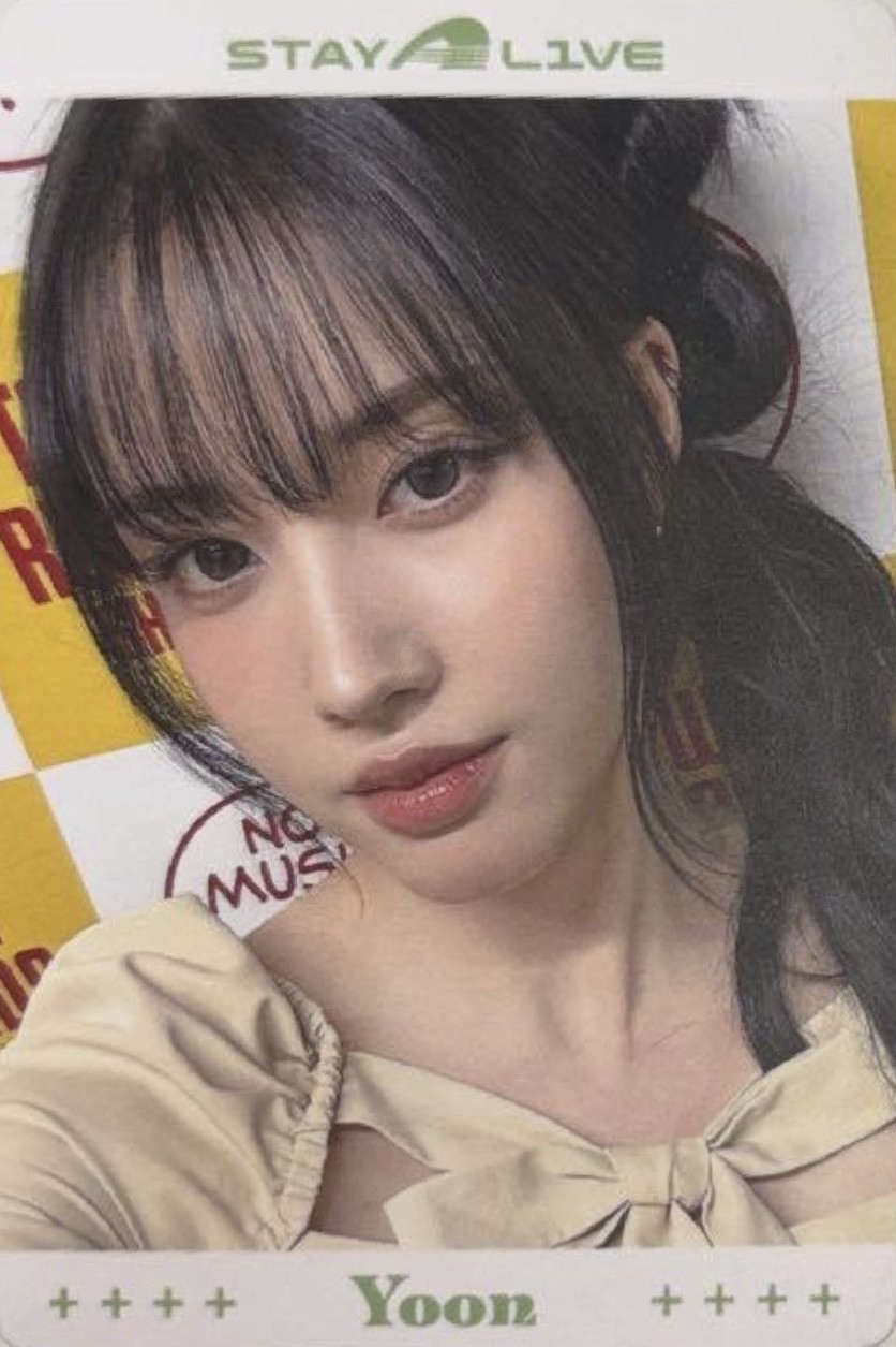 Yoon STAYC photocard - STAY ALIVE Lucky Draw