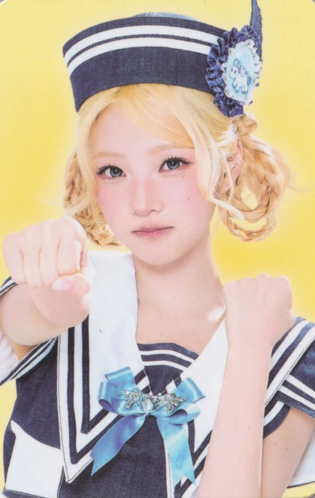 Stella Hearts2Hearts photocard - Lemon Tang Random Trading Card A ver.