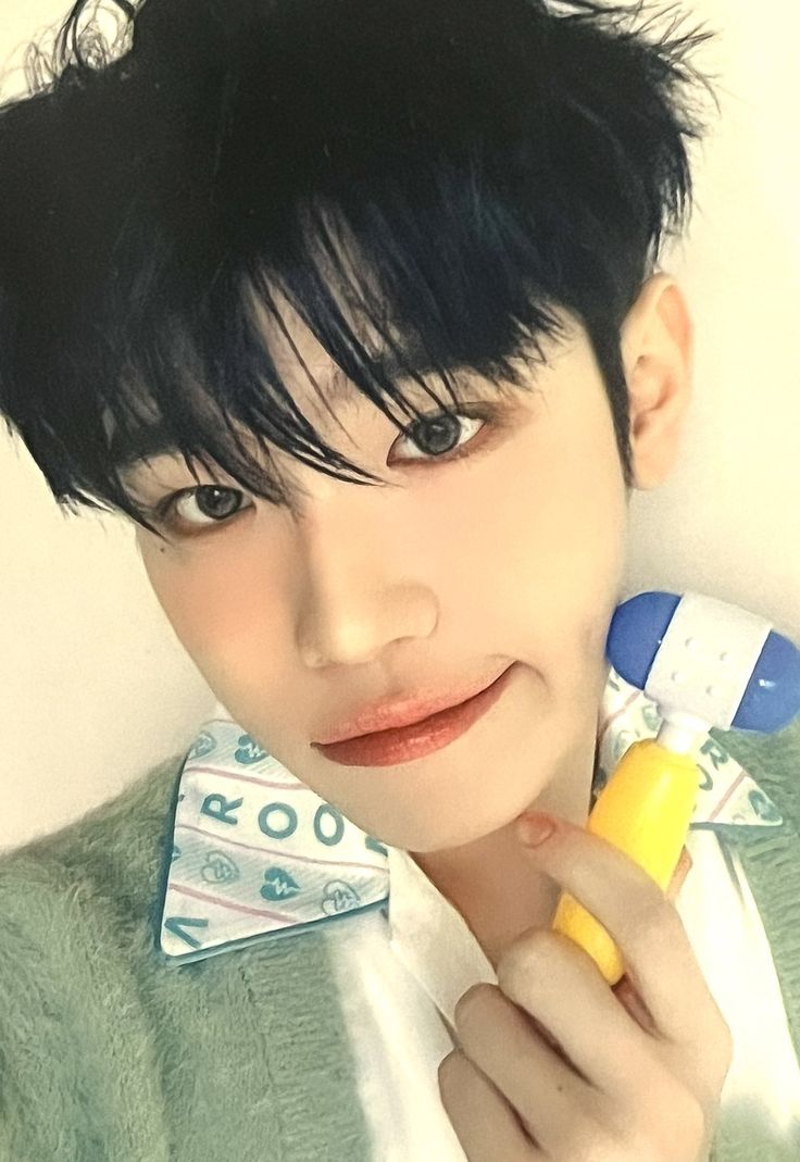 Taerae ZEROBASEONE photocard from 1st Week