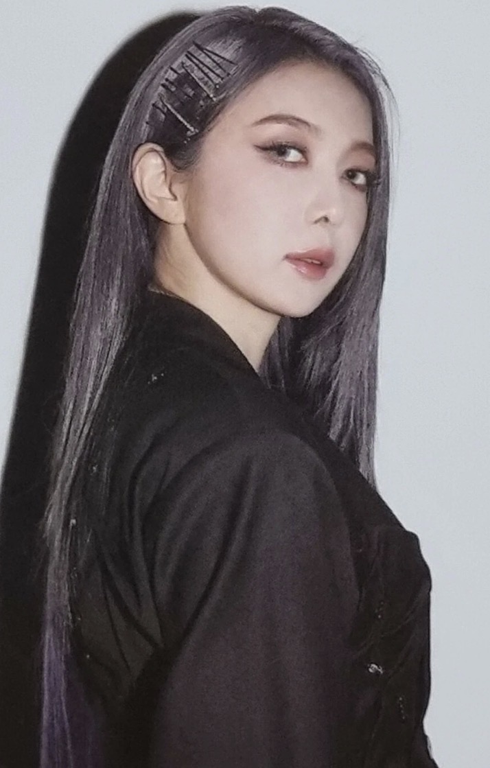 Dami Dreamcatcher photocard from Photocards