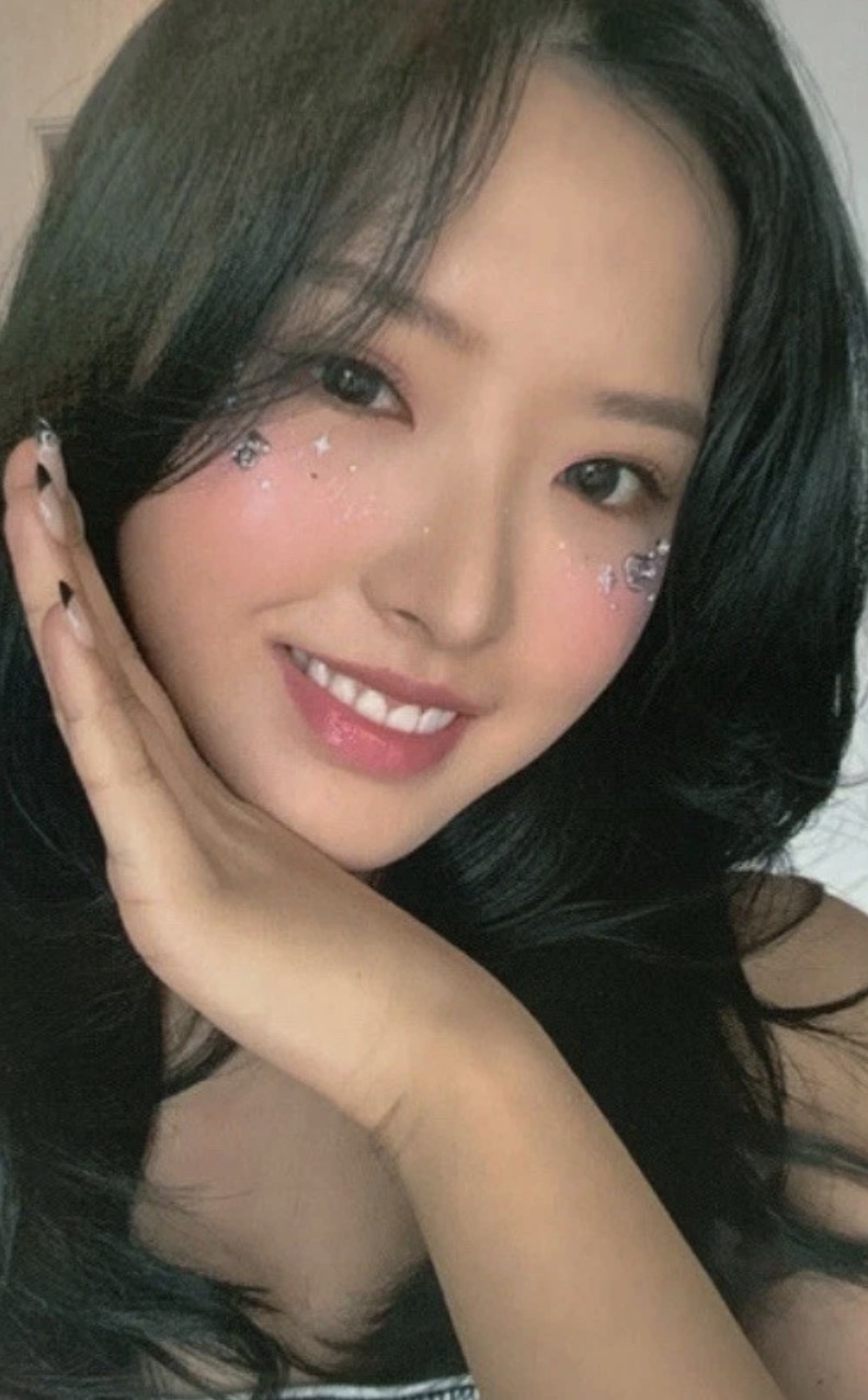 Hyeju Loossemble photocard - One Of A Kind Photocard