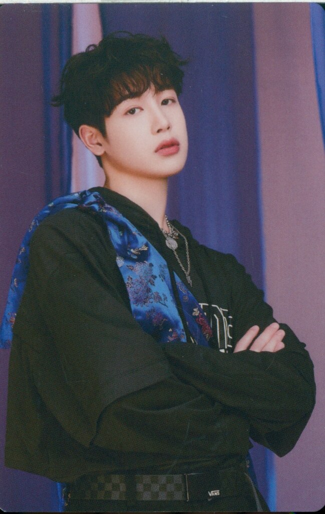 Hunter xikers photocard from Bromide