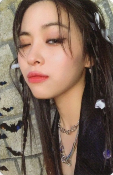 Ryujin ITZY photocard - Cheshire Preorder