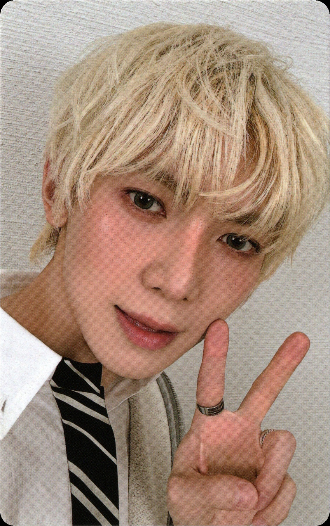 Yeosang ATEEZ photocard from Photocard Set B