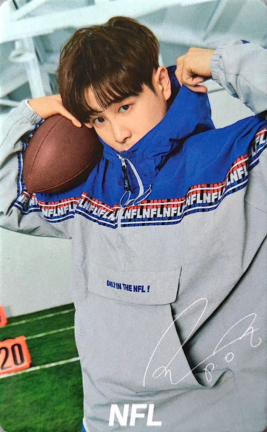 NFL x P.O 50k Won Photocard