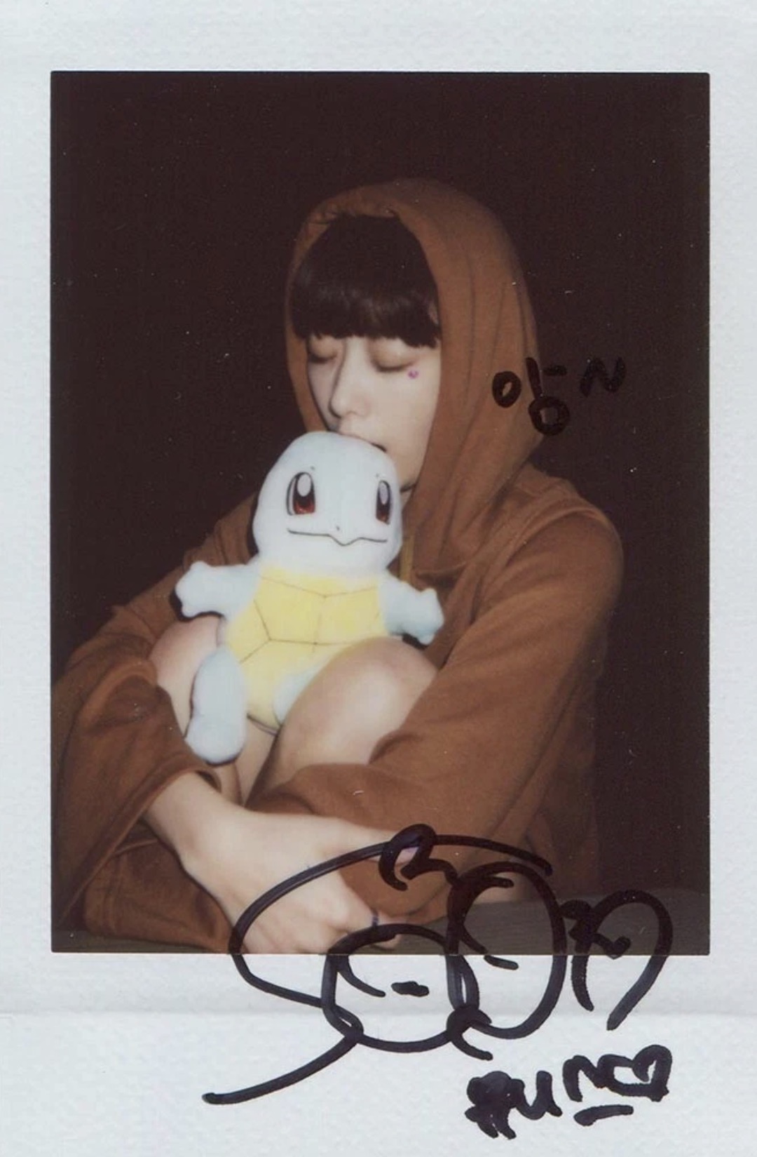 Autographed pob Autographed Polaroid