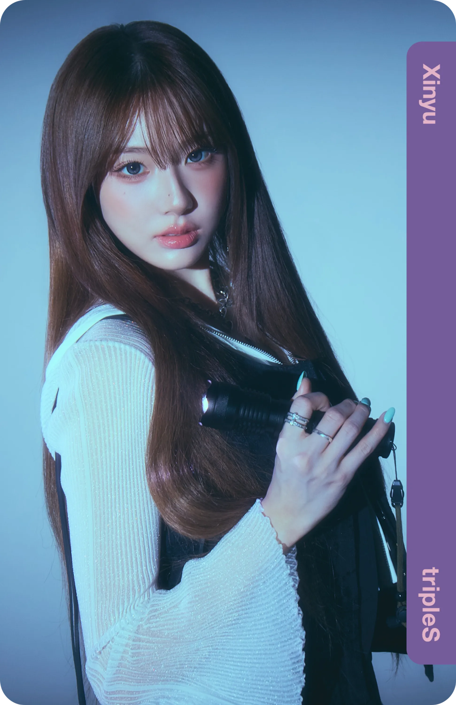 Xinyu tripleS photocard from Objekt Benefit