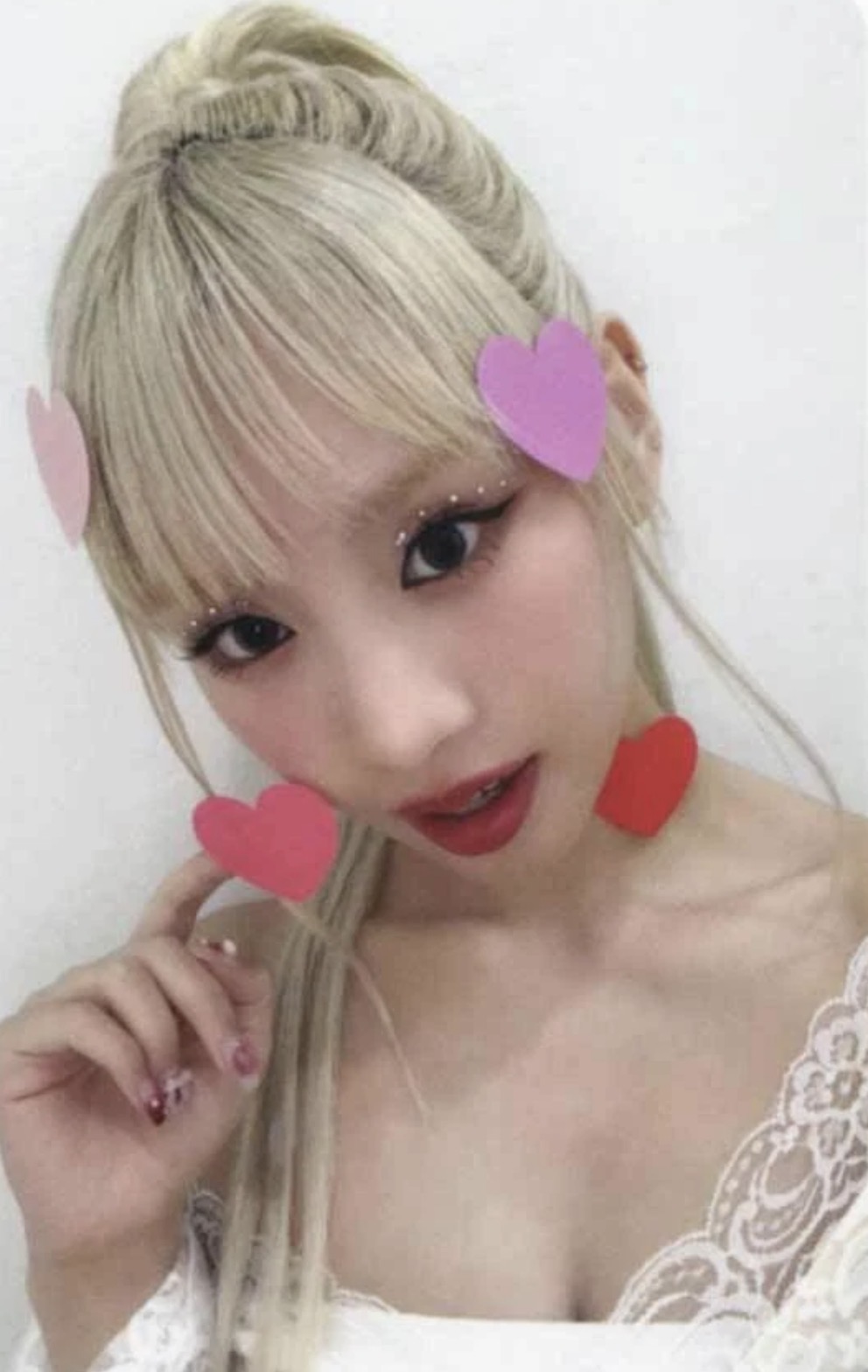 Natty KISS OF LIFE photocard from Online