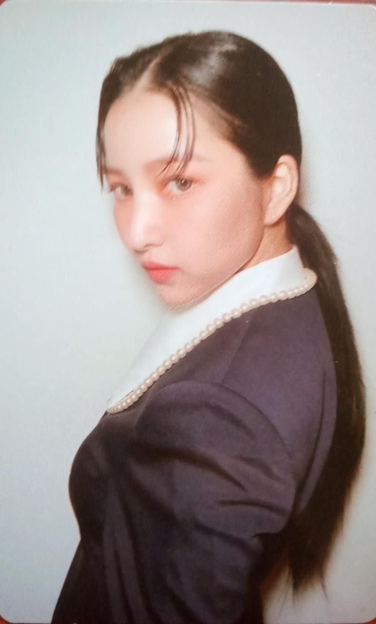 Sowon GFRIEND photocard - 回:Song of the Sirens Selfie