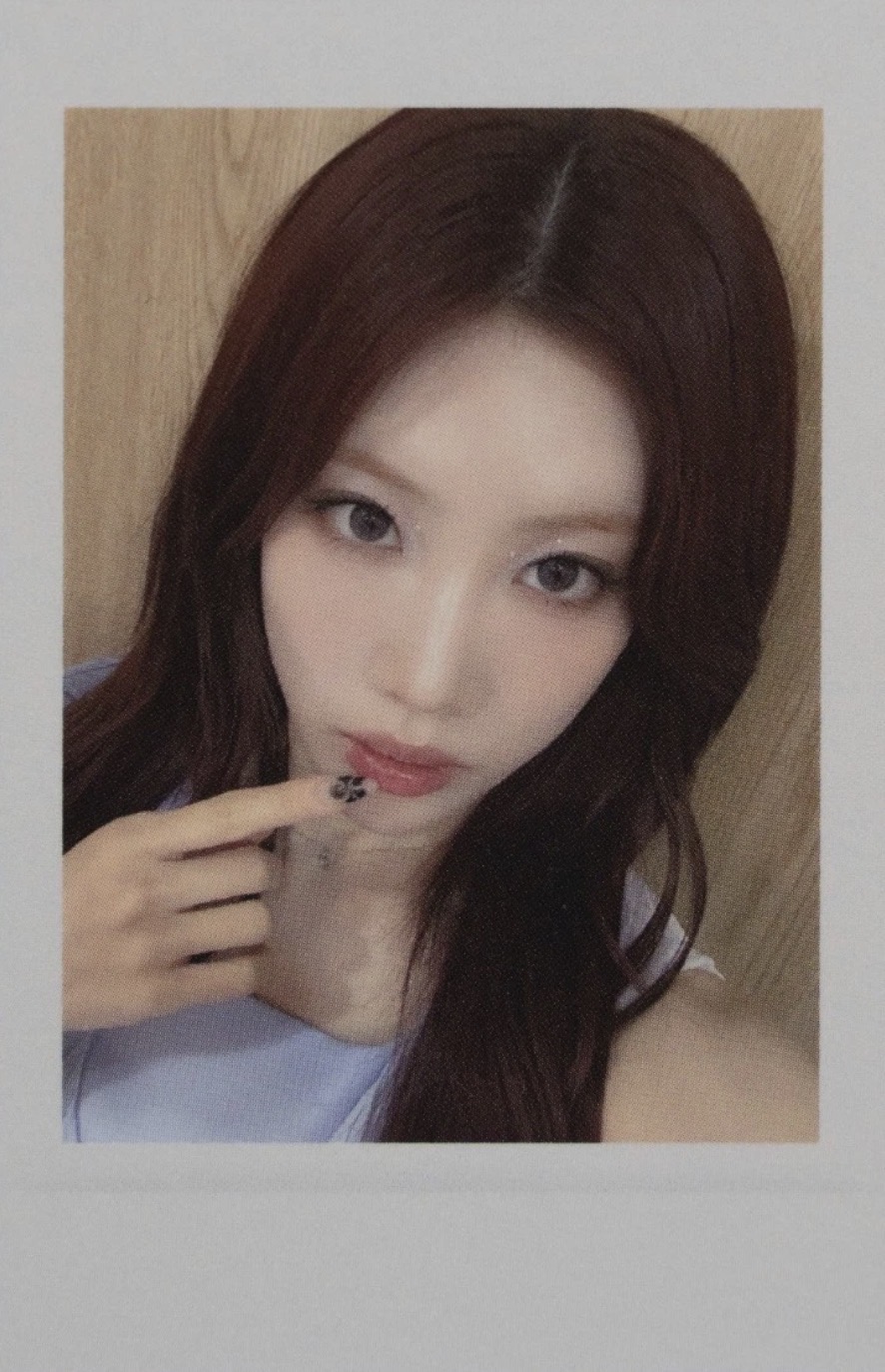 Kim Lip