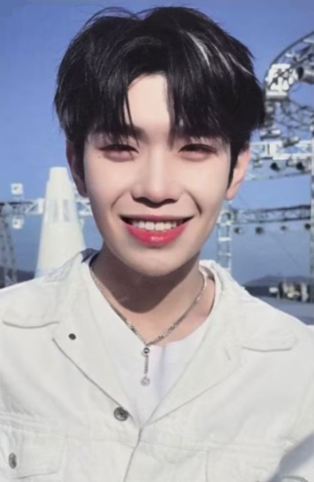 Withmuu 1.0 Preorder