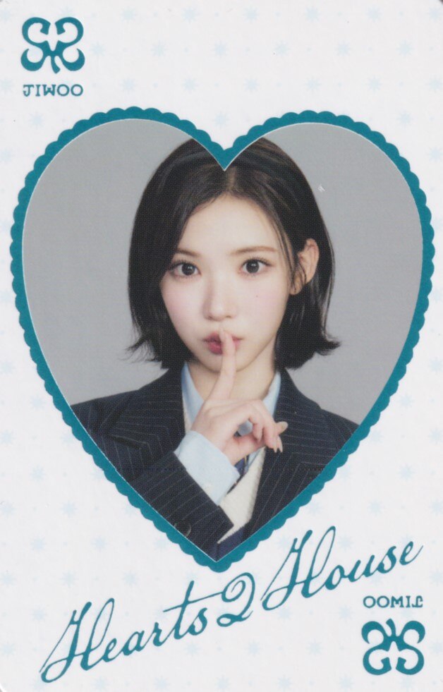 Jiwoo Hearts2Hearts photocard Random Trading Card