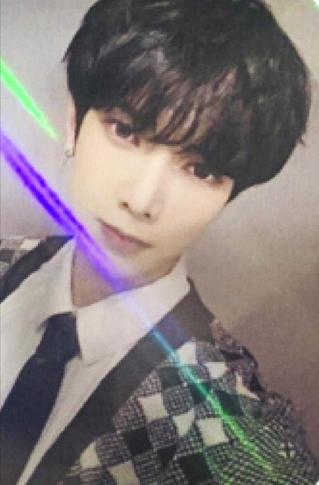 Kpop Store 2.0 Hologram Photocard Event