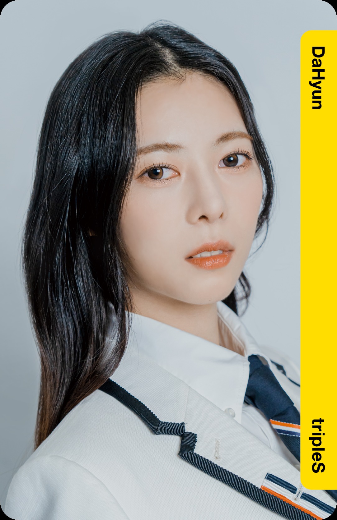 Dahyun tripleS photocard Objekt - 1st Edition