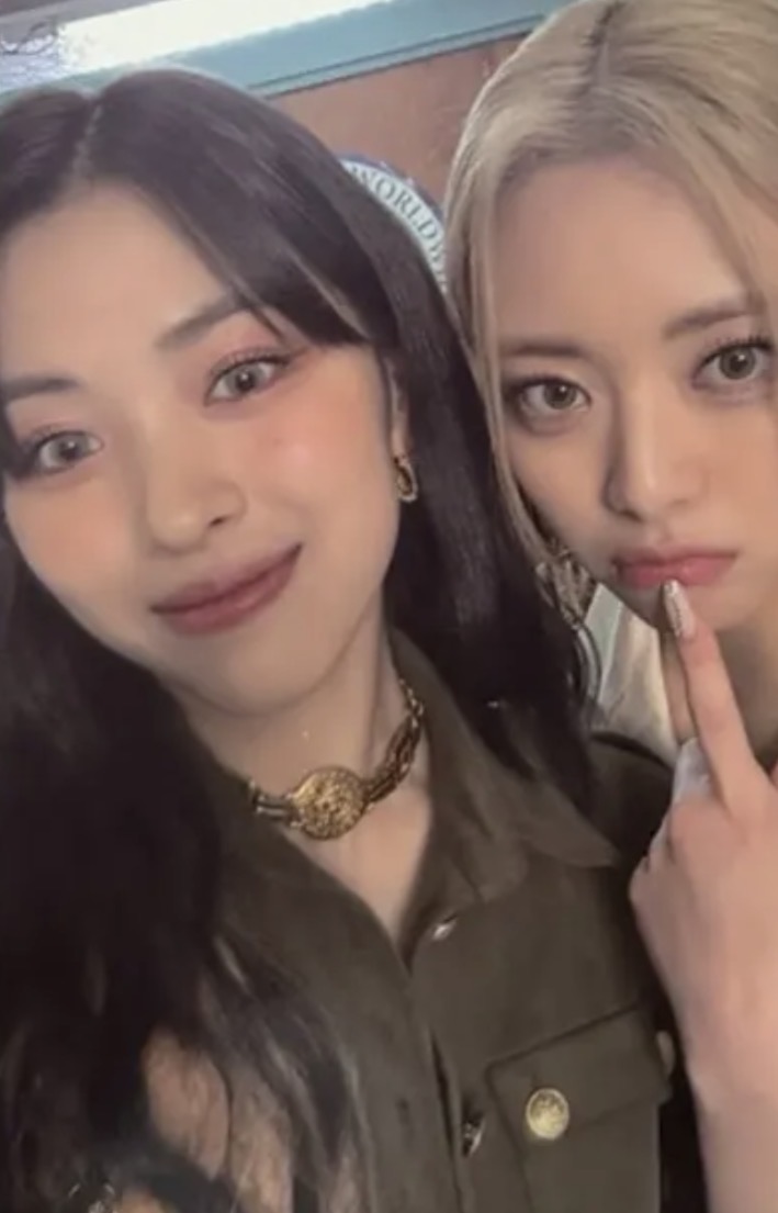  ITZY photocard from Unit Photocard